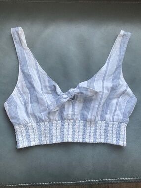 Abercrombie & Fitch Striped Bow Front Crop Top in Blue/White Size XS